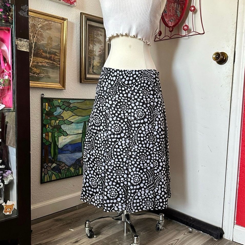 Other hillard&hanson black white polka dot circular midi skirt Size 27" / US 4 / IT 40 - 1 Thumbnail