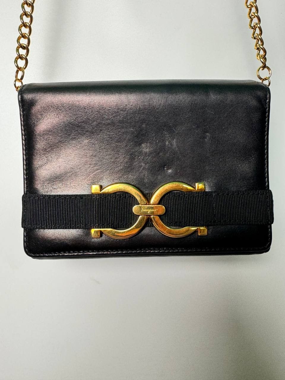Salvatore Ferragamo Salvatore Ferragamo Logo Leather Gold Chain Bag AQ214732 Size ONE SIZE - 3 Thumbnail