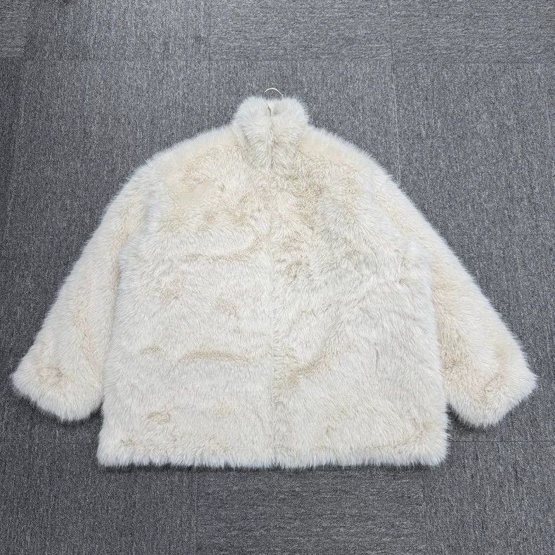 Balenciaga Balenciaga size 34 Show style fur coat Size XS / US 0-2 / IT 36-38 - 1 Thumbnail