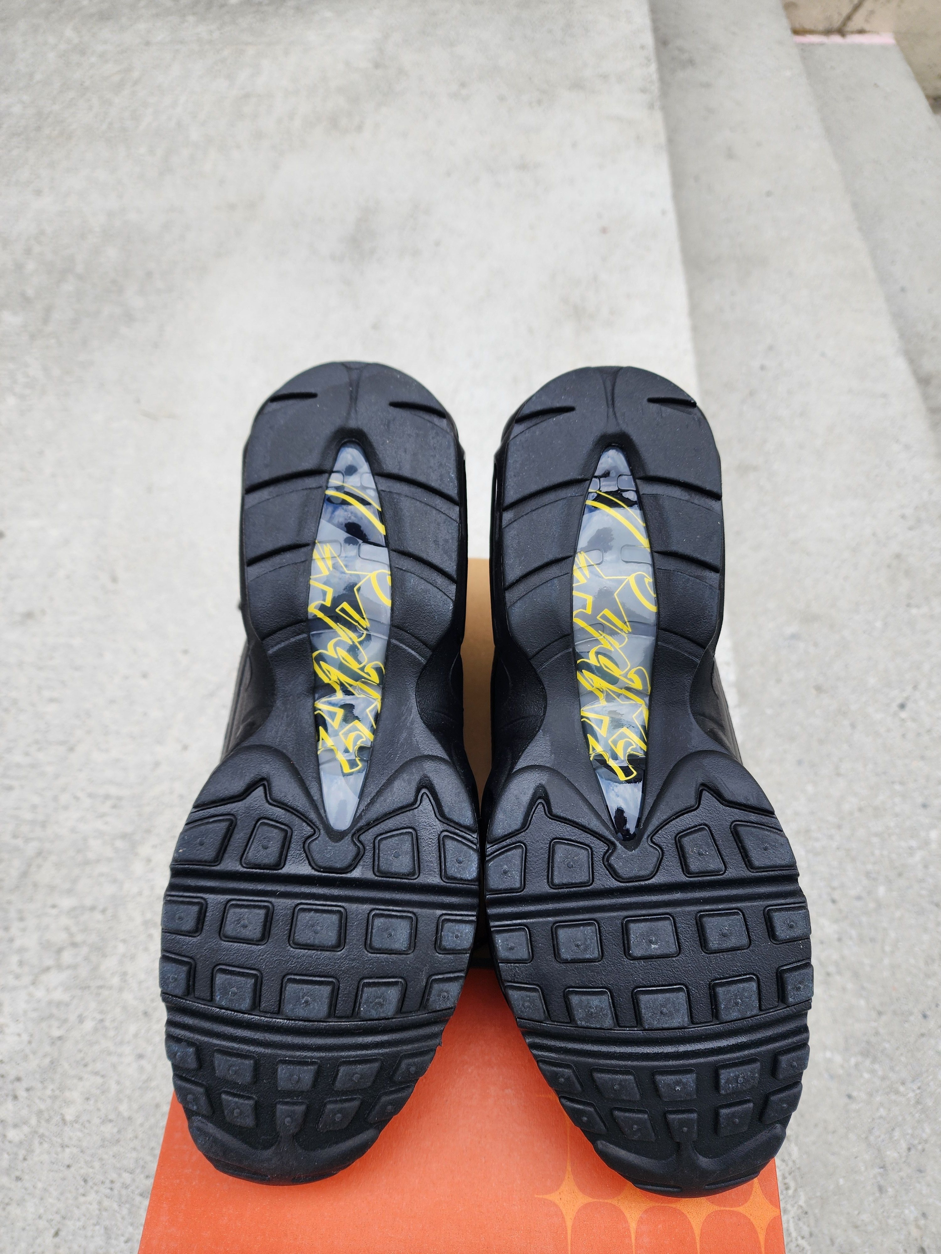 Corteiz × Nike Corteiz x Nike Airmax 95 Honey Black [US11 EU45] Size US 11 / EU 44 - 7 Thumbnail