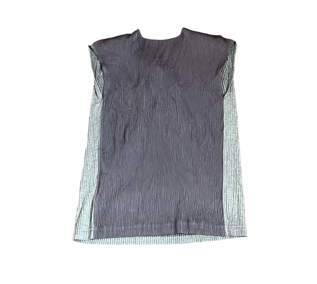 Pleats Please Issey Miyake TAX FREE 🇺🇸 issey miyake pleats please two tone tank top Size S / US 4 / IT 40 - 5 Thumbnail