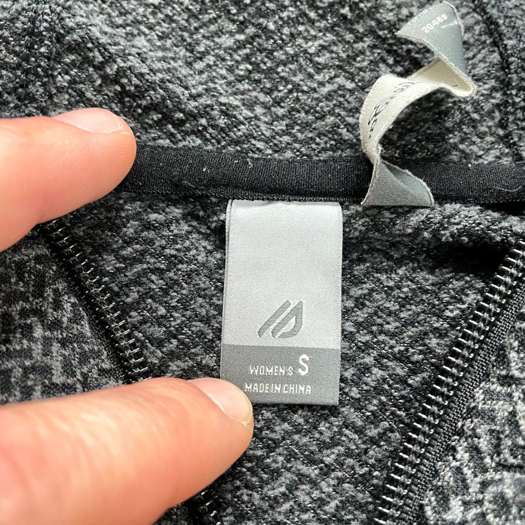 Eddie Bauer Eddie Bauer Full Zip Hoodie Sweatshirt Womens S Gray Black Fleece Thumbholes Hooded Zip Pocket Long Sleeve Size S / US 4 / IT 40 - 7 Thumbnail