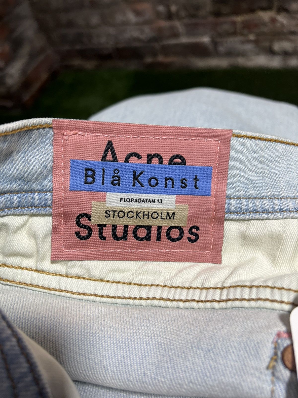 Acne Studios Acne Studios Light Wash Jeans Size US 31 - 4 Thumbnail