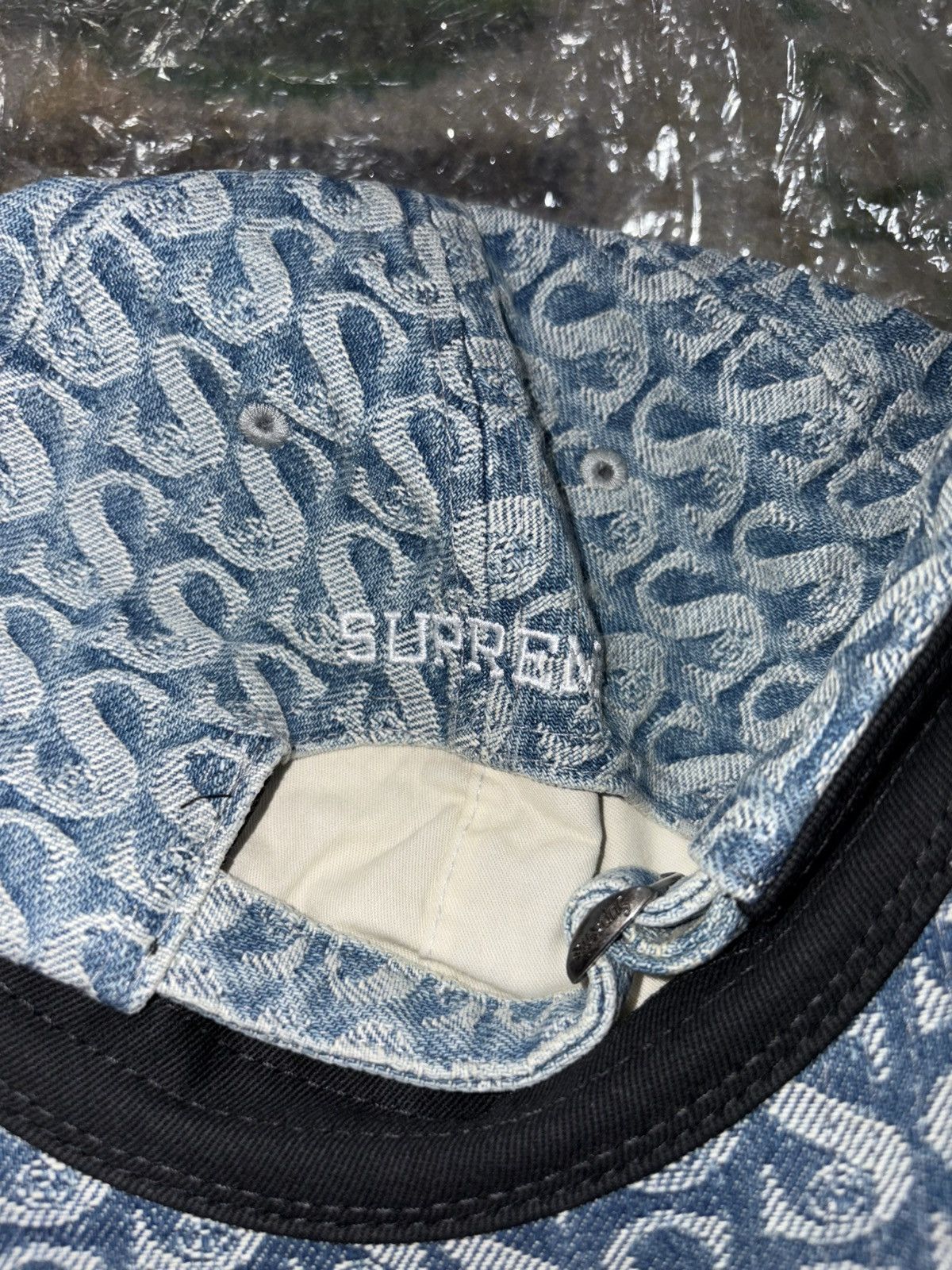 Supreme Supreme Monogram Denim 6-Panel Hat 2021 Size ONE SIZE - 3 Thumbnail