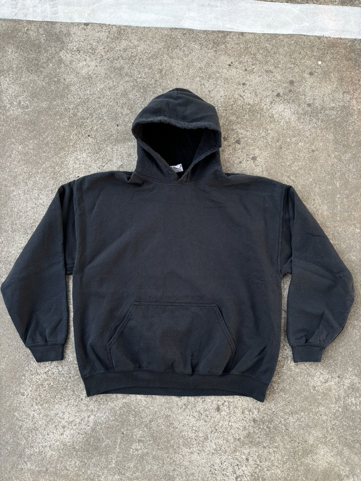Gildan Faded Gildan Black Hoodie Size US XL / EU 56 / 4 - 1 Thumbnail