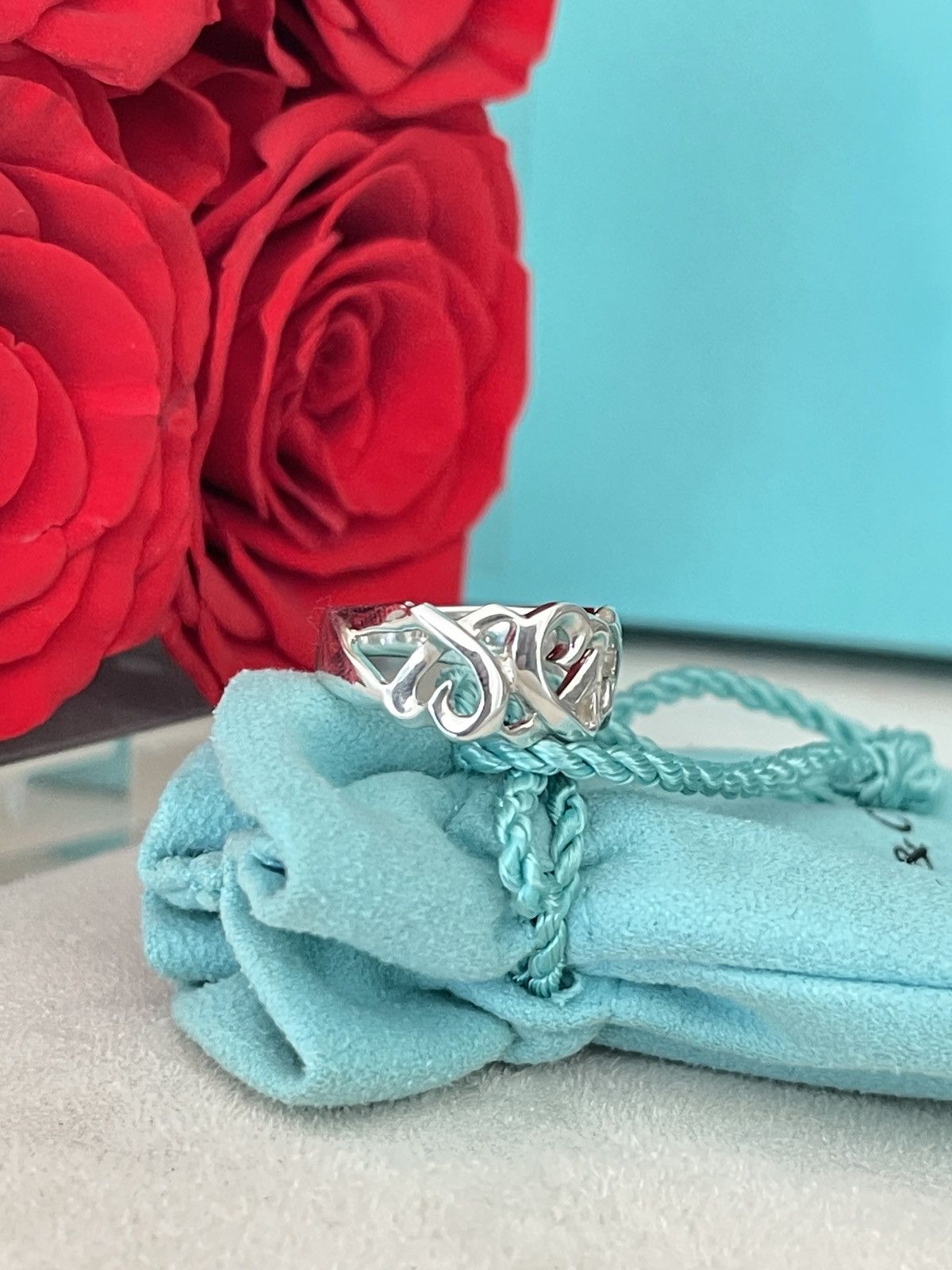 Tiffany & Co. TIFFANY & Co. Paloma Picasso Triple Heart Silver Ring 5 $450 Size ONE SIZE - 17 Thumbnail