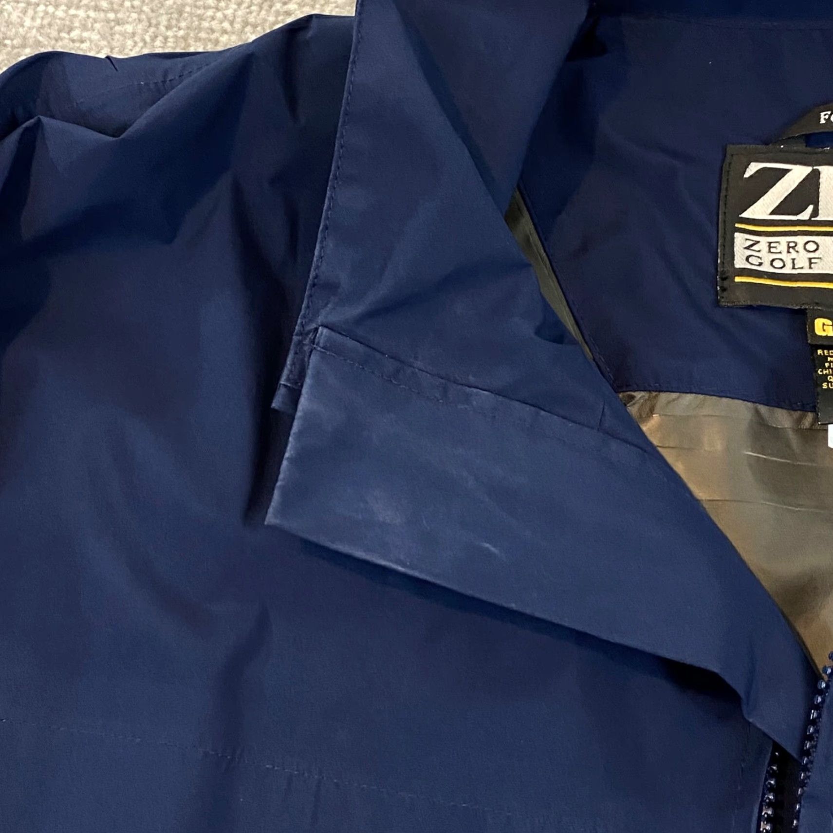 Rains University of Delaware Jacket Mens Medium Navy Blue Gore-Tex Football Hens Rain Size US M / EU 48-50 / 2 - 7 Thumbnail