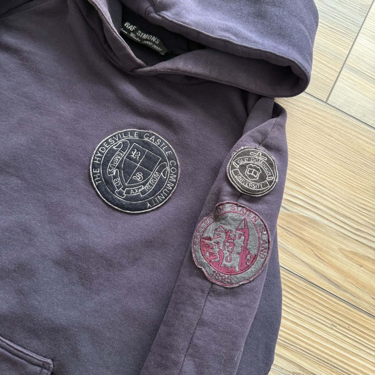 Raf Simons raf simons AW2000 ‘confusion’ patch hoodie Size US S / EU 44-46 / 1 - 3 Thumbnail