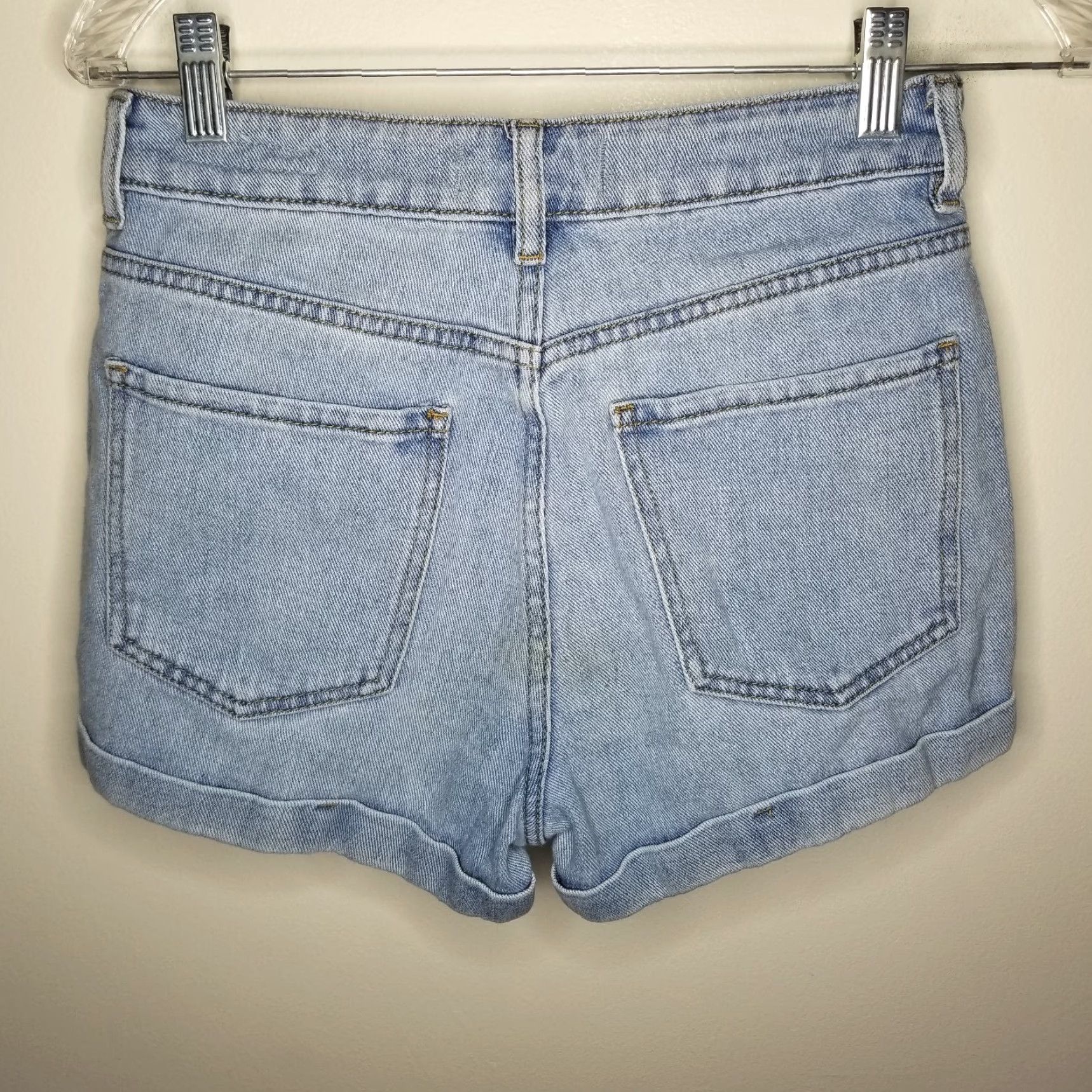 Pacsun Pacsun Mom Blue Jean Shorts Cuffed Size 26 Womens Regular 26 Waist Blue Size 26" / US 2 / IT 38 - 4 Thumbnail