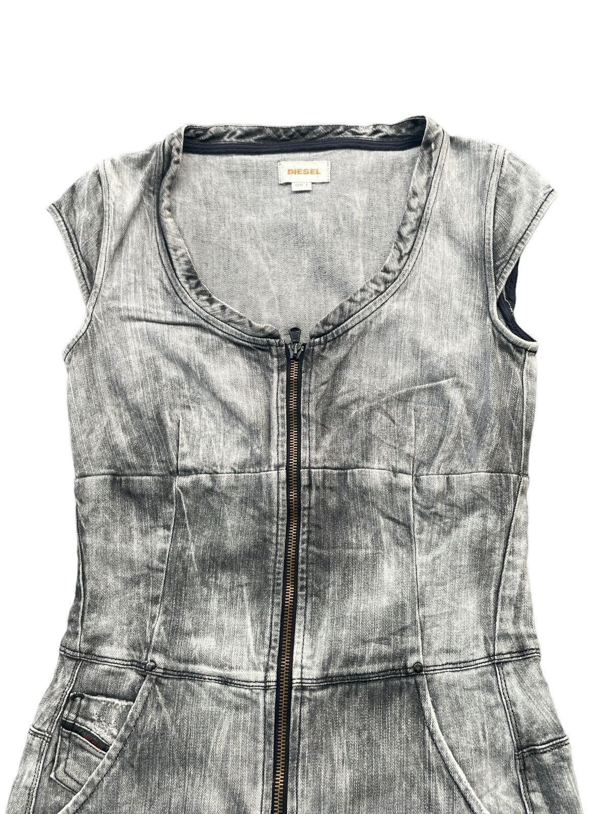 Diesel × Le Grande Bleu (L.G.B.) × Vintage Vintage Diesel Denim Dress Size S / US 4 / IT 40 - 5 Thumbnail