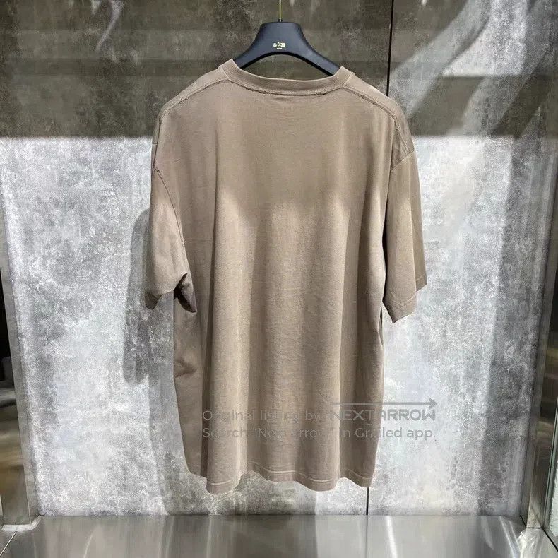 Balenciaga Balenciaga Destroyed Letter Logo Short Sleeve Size US XS / EU 42 / 0 - 2 Thumbnail