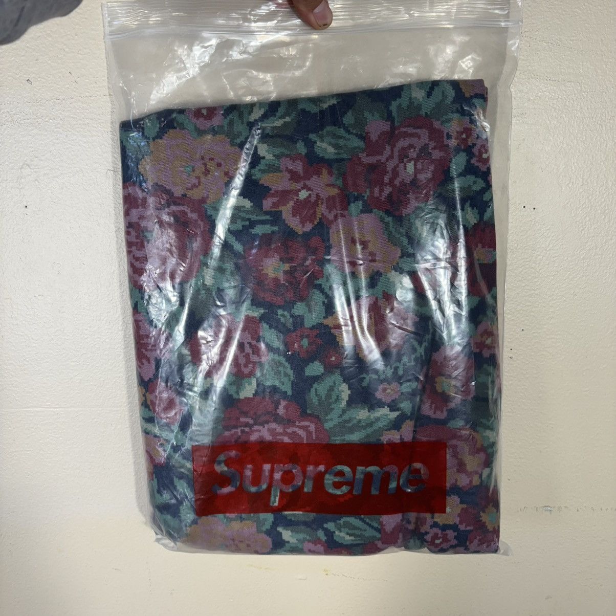 Supreme Pin Up Chino Pant Digi Floral パンツ Supreme Pin Up Chino