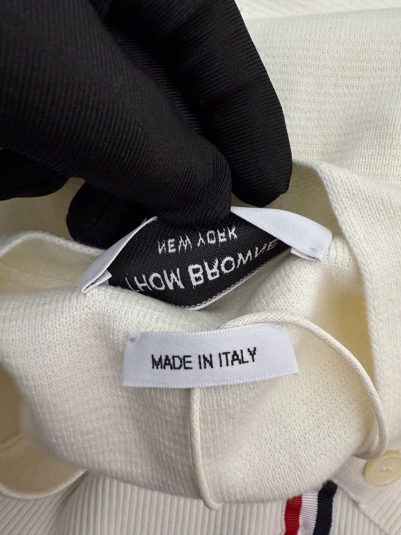 Thom Browne thom browneSlim single-breasted striped knitted cardigan ja Size US S / EU 44-46 / 1 - 8 Thumbnail