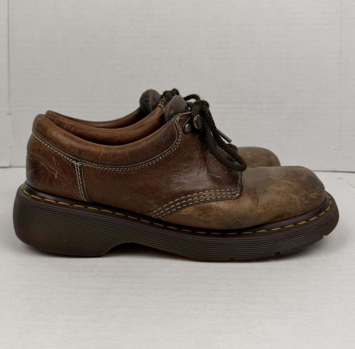 Dr. Martens Dr Martens 3A80 Lace Up Chunky Sole Gibson Oxford 3-Eye Y2K Size US 9 / EU 42 - 2 Thumbnail