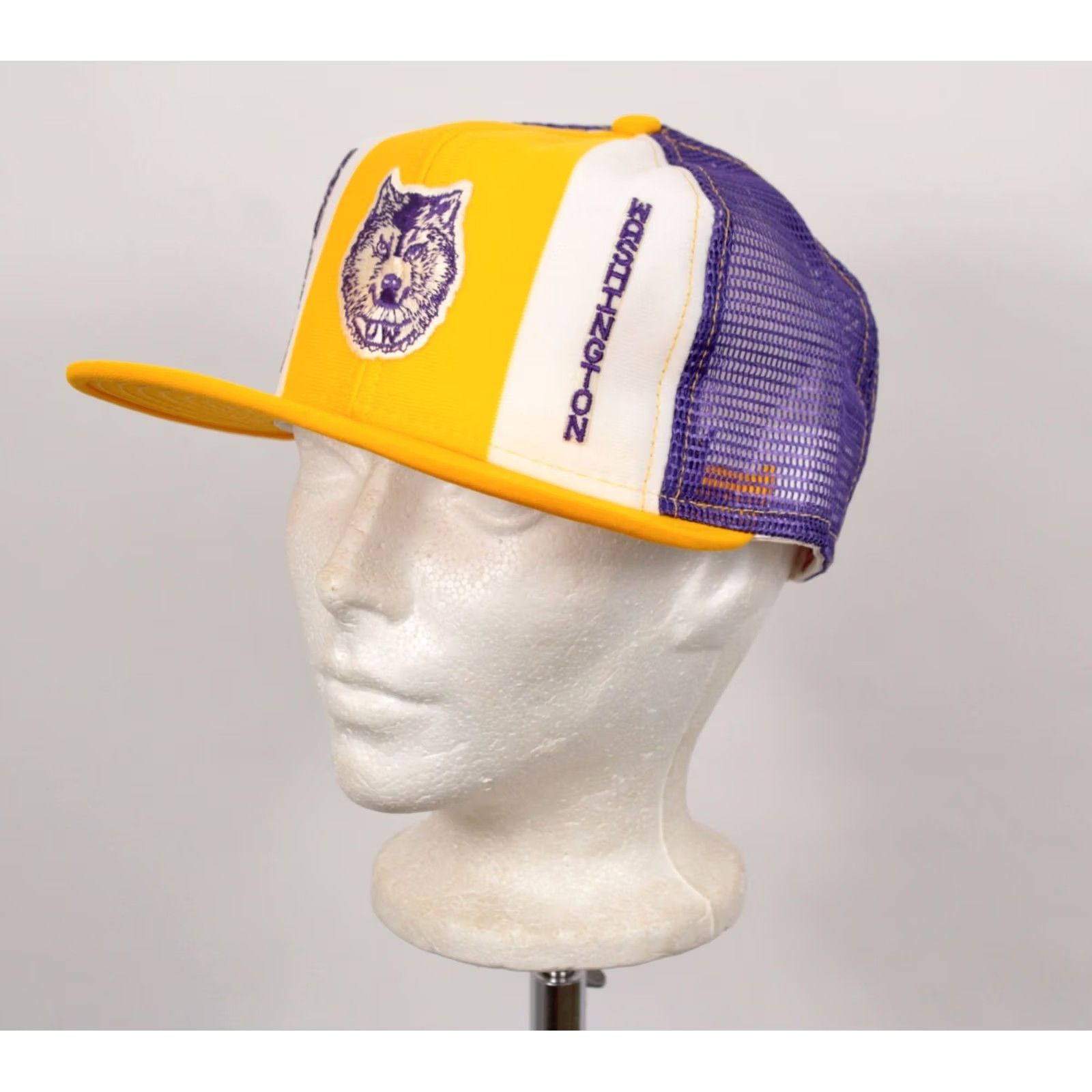 Vintage VINTAGE Washington Huskies AJD Lucky Stripes Snapback Hat Cap Sz L 80s Yellow Mesh Mens Size ONE SIZE - 2 Thumbnail
