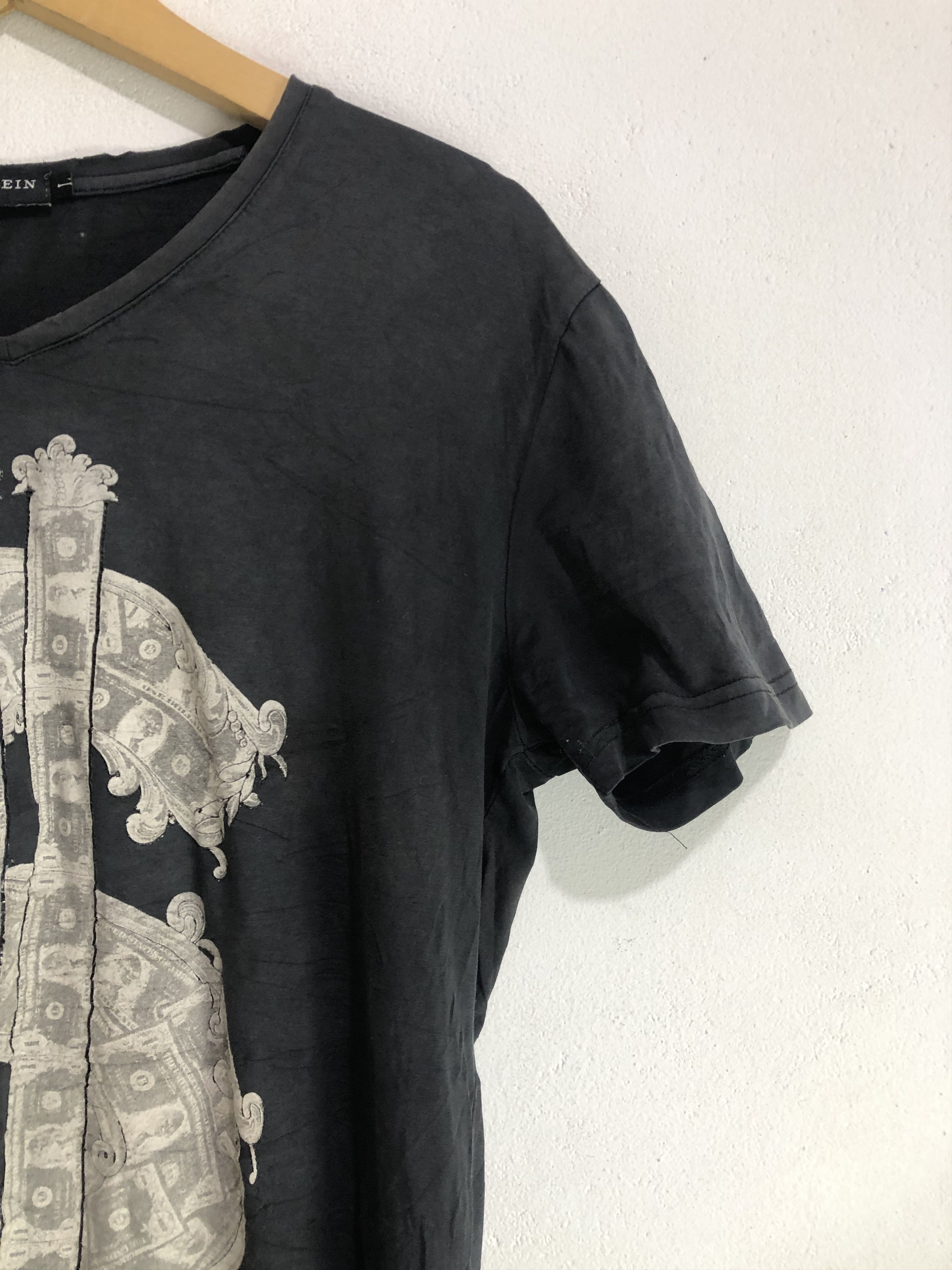 Philipp Plein Distressed Philipp Plein Sun Faded Dollars Big Logo Size US L / EU 52-54 / 3 - 3 Thumbnail