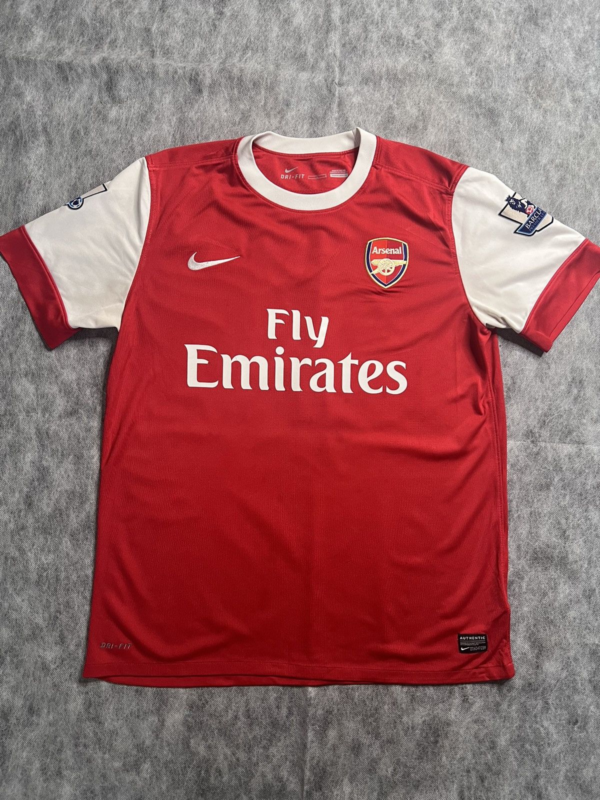 Nike Nike Arsenal London Home Football Soccer Jersey Size US L / EU 52-54 / 3 - 1 Thumbnail