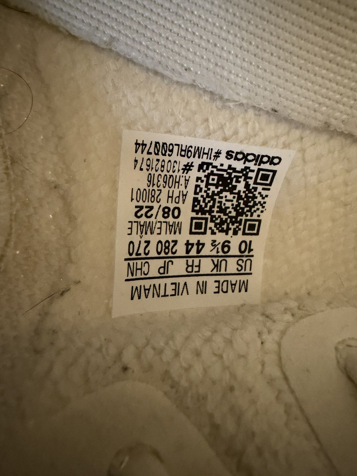 Adidas Yeezy 350 v2 (Bone) Size US 10 / EU 43 - 6 Thumbnail