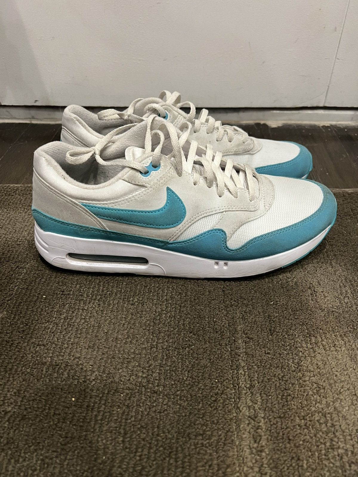 Nike Nike AIR MAX 1 Size US 10 / EU 43 - 2 Thumbnail