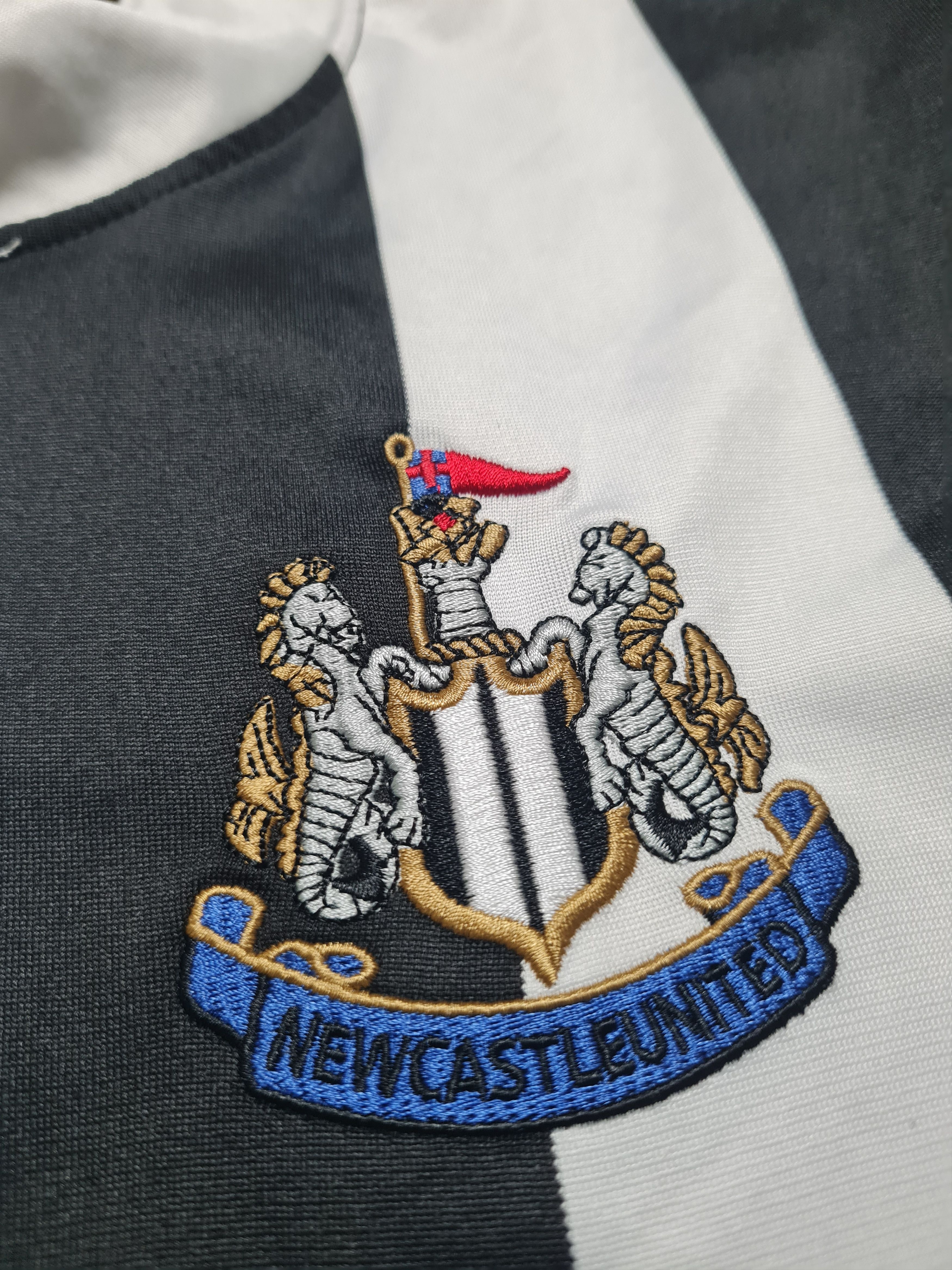 Adidas Rare Jersey Adidas Newcastle 1995/1997 Archive Home Shirt Size US M / EU 48-50 / 2 - 5 Thumbnail