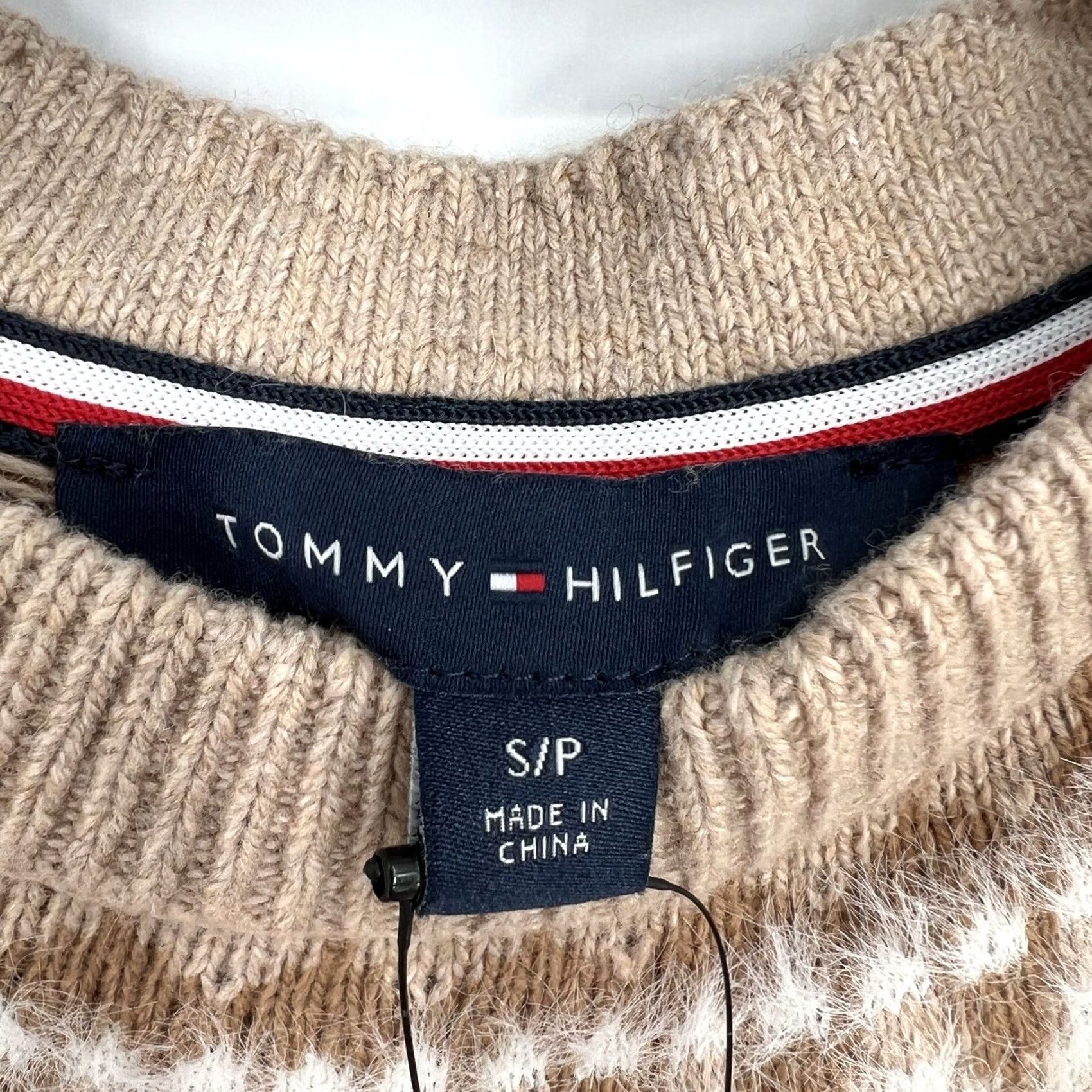 Tommy Hilfiger Tommy Hilfiger Sweater Crew Neck Fair Isle Multicolor Knit Long Sleeve Size S Women's Pullover Casual Fall Winter Spring Regular FitNWT Size S / US 4 / IT 40 - 5 Thumbnail
