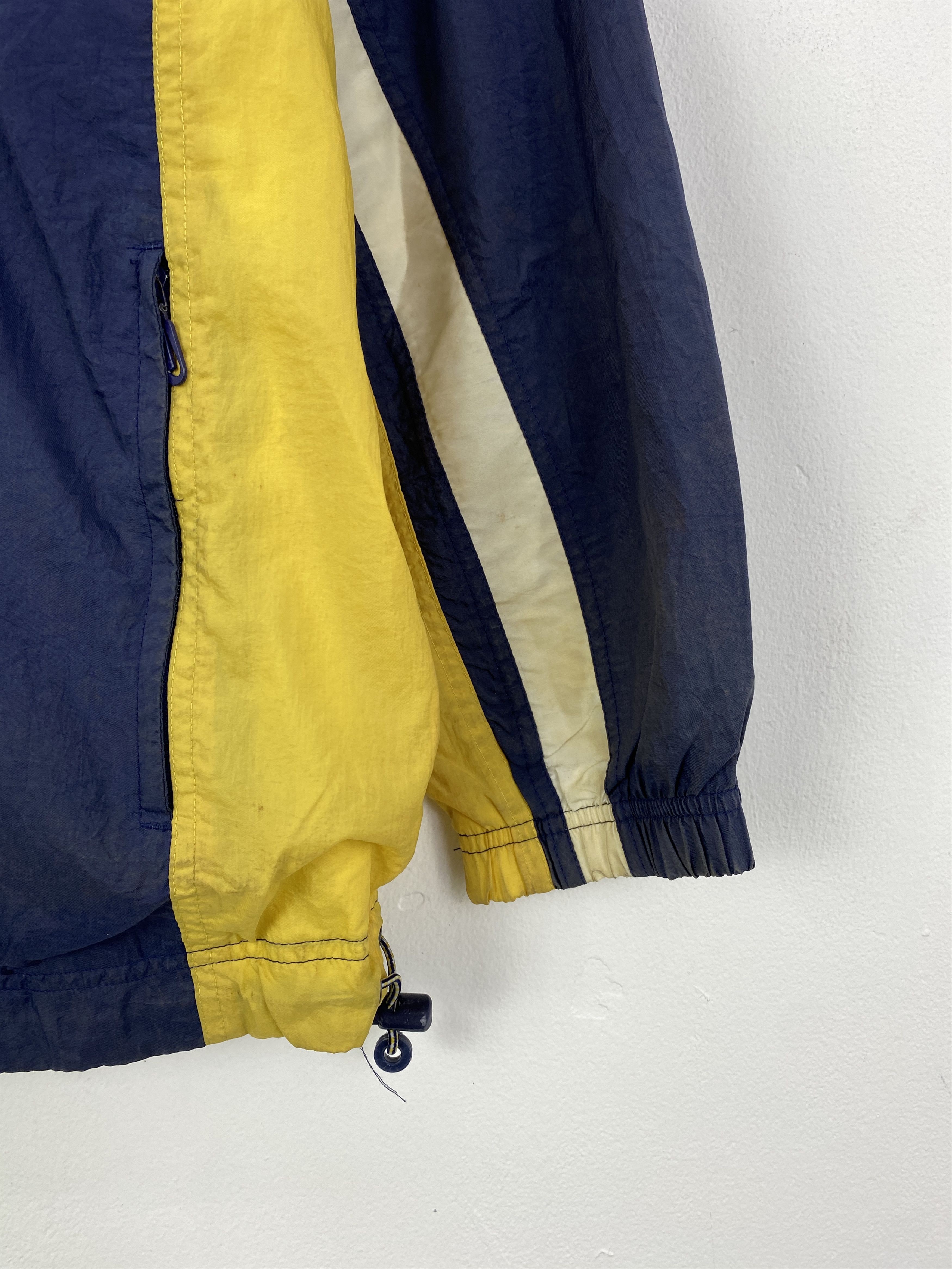 Nike Vintage 90s Nike Small Logo Windbreaker Jacket WN0001 Size US M / EU 48-50 / 2 - 6 Thumbnail