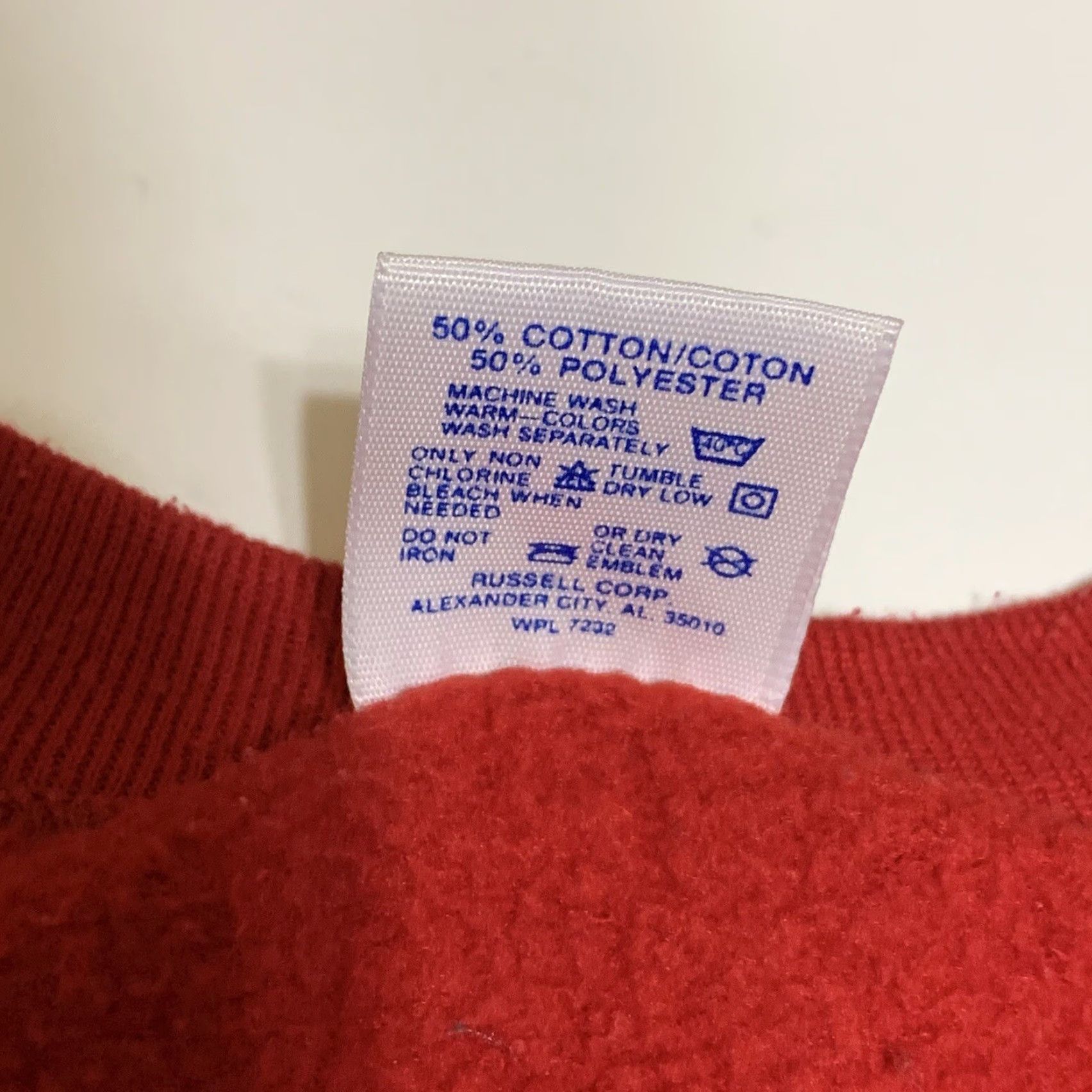 Jerzees VINTAGE Jerzees Christmas Bear HO HO HO Crewneck Sweatshirt XL/L Men’s XL Red Bear Christmas 1990s Hoodie? Size XL / US 12-14 / IT 48-50 - 8 Thumbnail