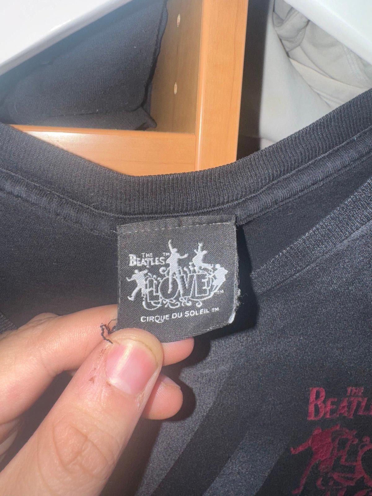 Designer The Beatles Cirque Du Soleil Love T-Shirt Black & Gray Sz M Size US M / EU 48-50 / 2 - 4 Thumbnail