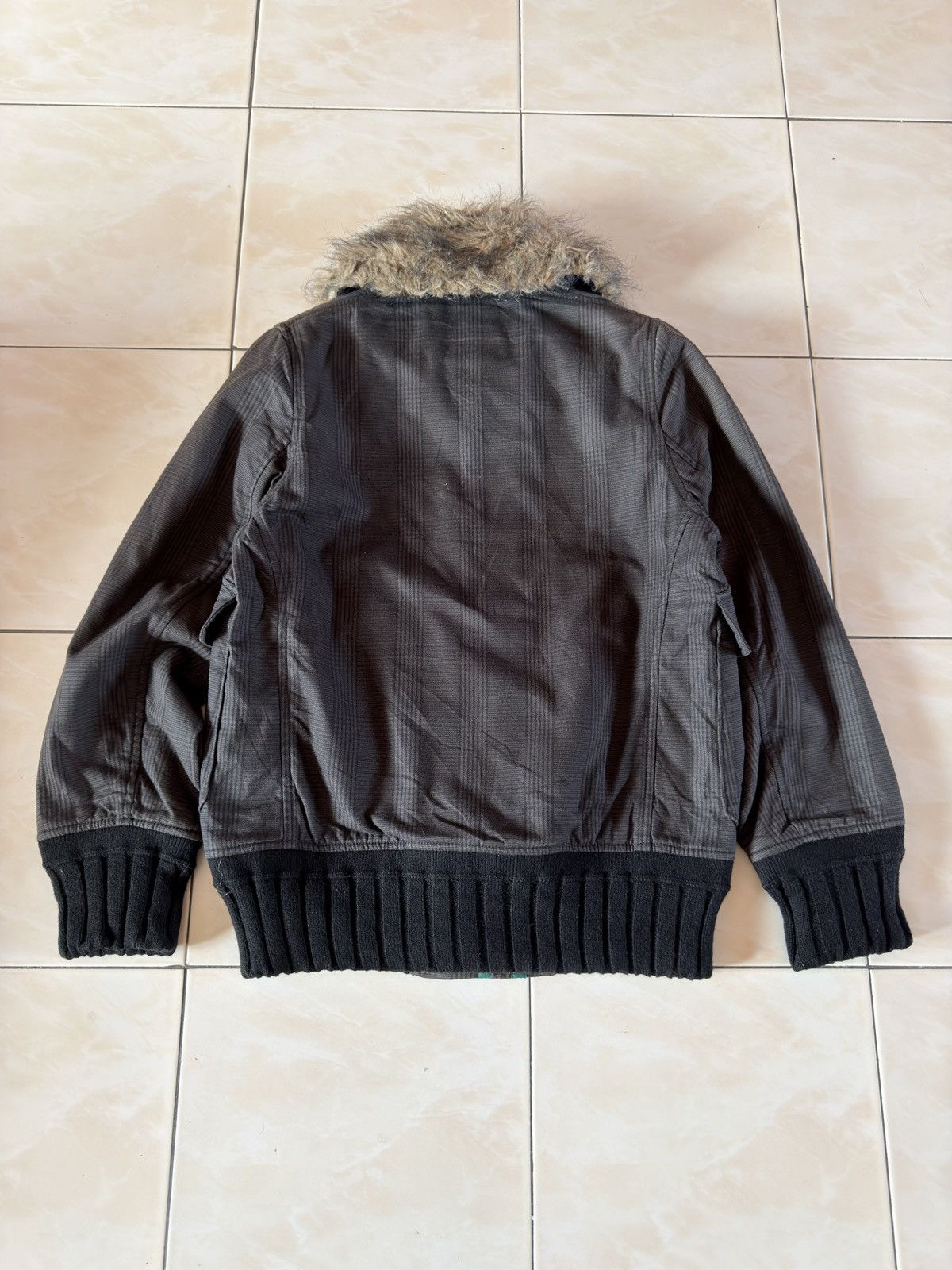 If Six Was Nine Vintage RNA Inc Fur Collar Workwear Jacket Size US S / EU 44-46 / 1 - 2 Thumbnail