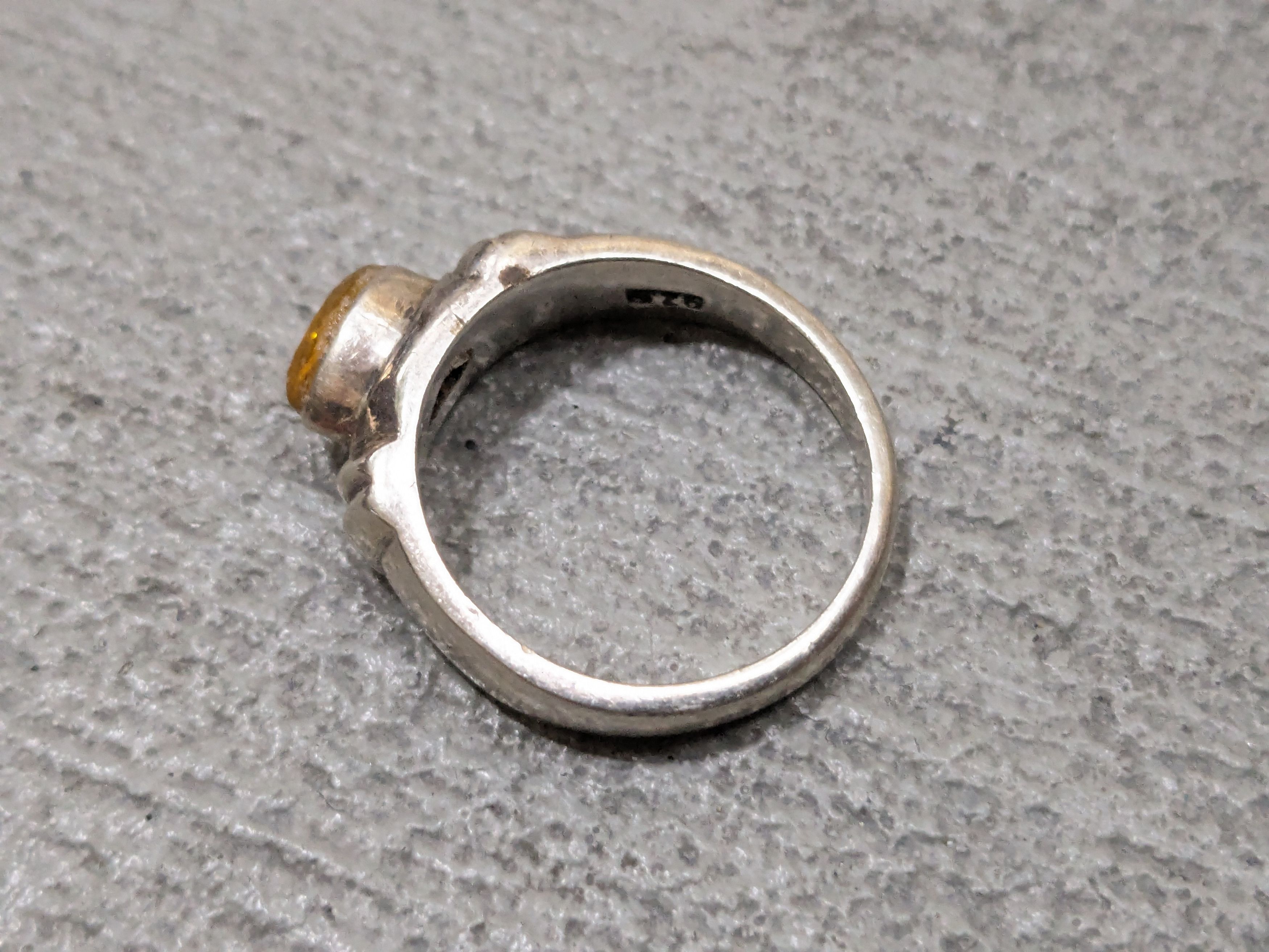 Jewelry Vintage Sterling Silver Ring 8.75 Marquise Yellow Glass Size ONE SIZE - 5 Thumbnail