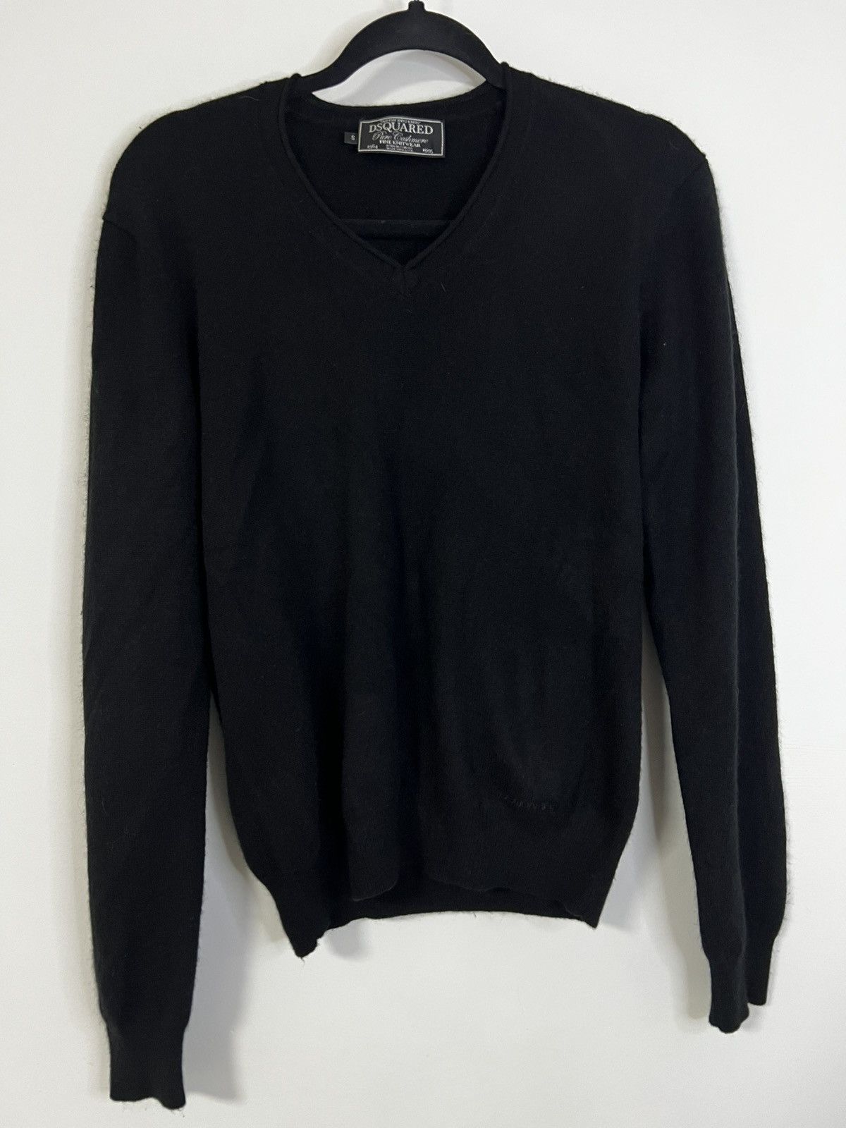 Dsquared2 Dsquared2 black v-neck sweater S Size S / US 4 / IT 40 - 1 Thumbnail