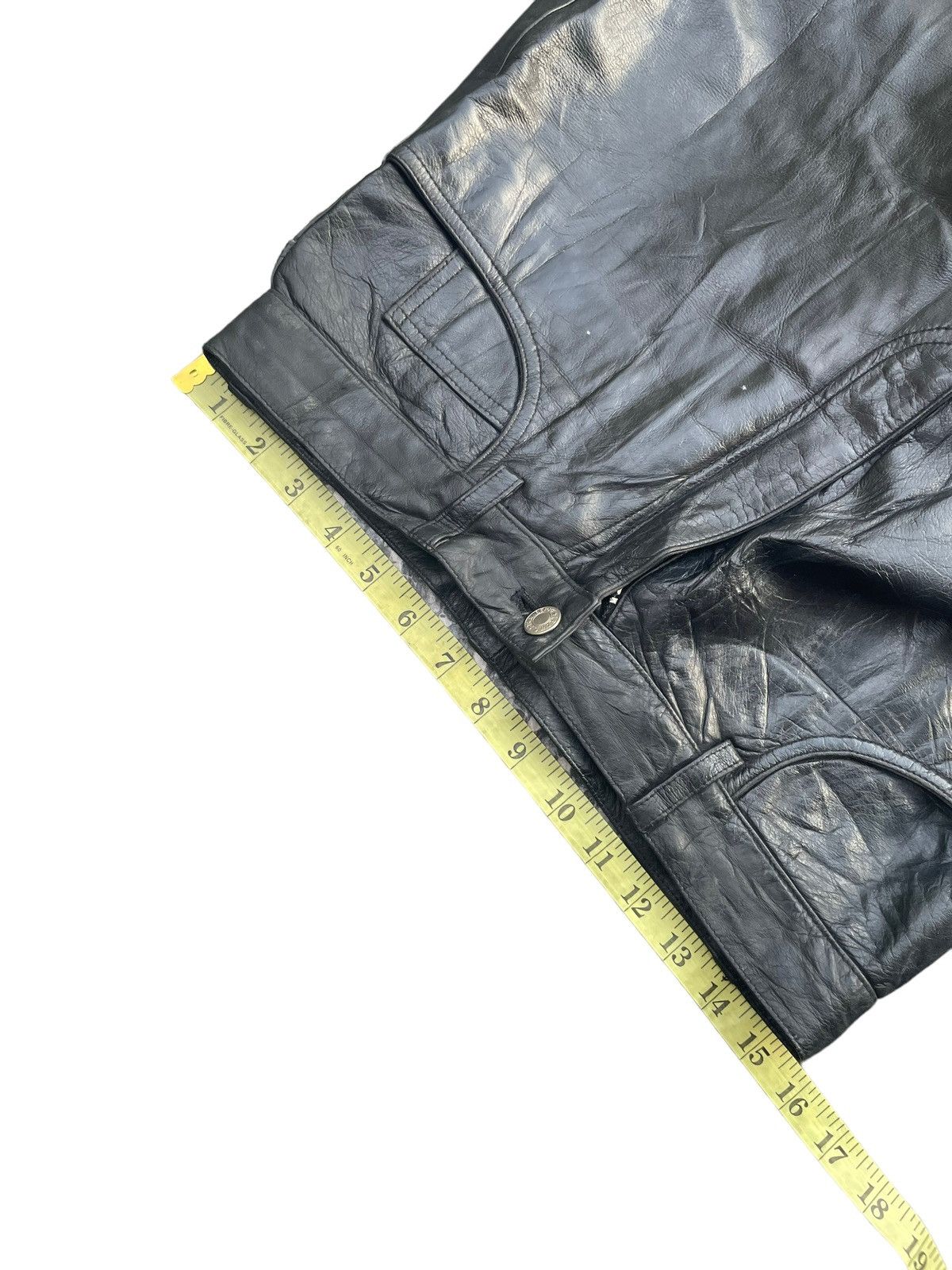 If Six Was Nine Vintage Strawberry Leaves Leather Pant Size US 31 - 14 Thumbnail