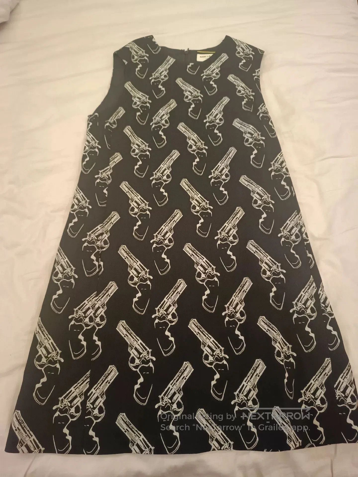 Saint Laurent Paris Saint Laurent Women's Black Midi Skirt. Size 25" / US 0 / IT 36 - 1 Thumbnail