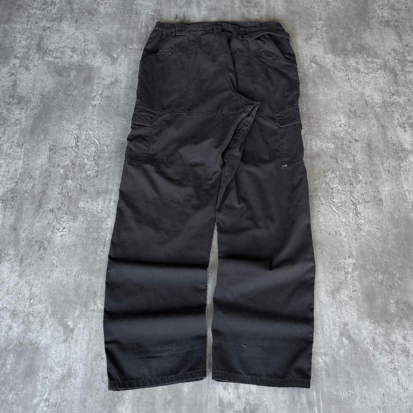5.11 × Carhartt × Vintage Vintage Y2K 5.11 Tactical Black Cargo Utility Tech Pants Size US 36 / EU 52 - 2 Thumbnail