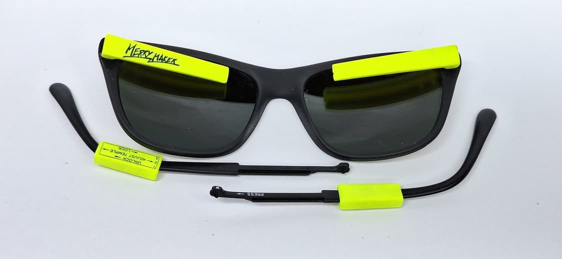 Other 2000s MERRY MAKER Adjustable Temple Neon Mirror Sunglasses Size ONE SIZE - 5 Thumbnail