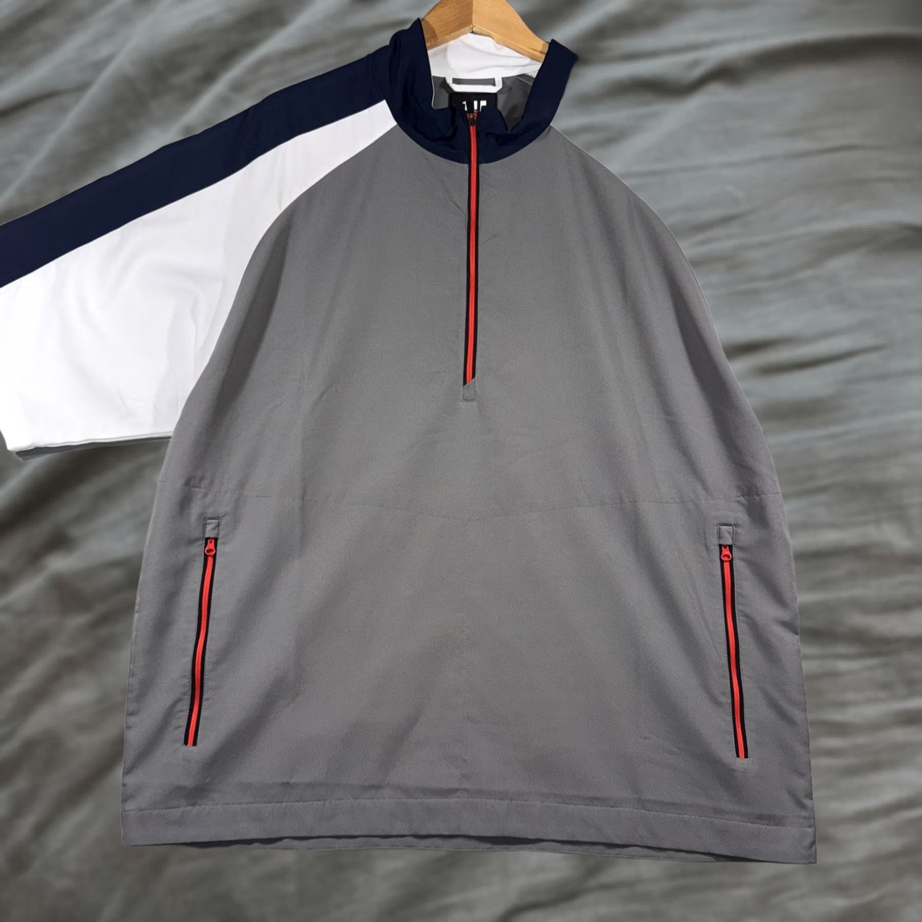 Footjoy FootJoy Short Sleeve 1/2 Zip Golf Windbreaker Jacket Gray XL Boundary Oak Mens Size US XL / EU 56 / 4 - 1 Thumbnail