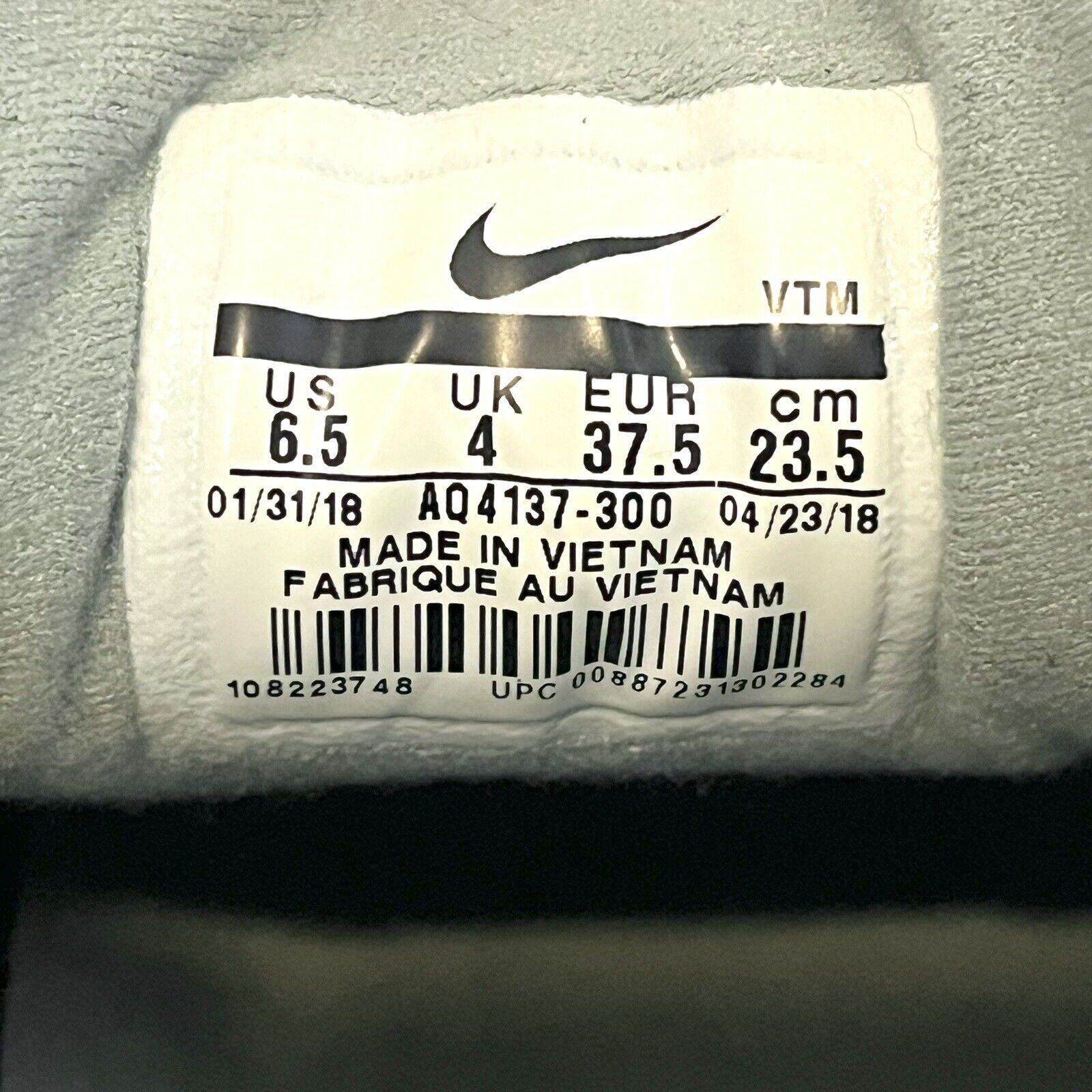 Nike 2018 Nike Air Max 97 Mica Green AQ4137-300 5Y Womens Sz 6.5 Size US 6.5 / IT 36.5 - 9 Thumbnail