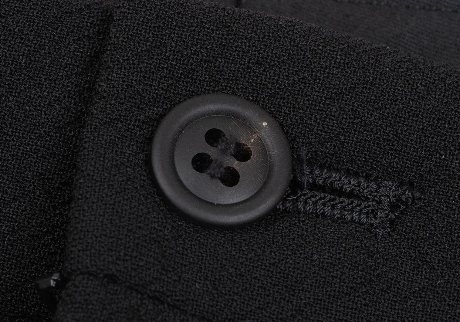 Issey Miyake Wool Two-Tack Tapered Pants in Black Size 3 Size US 34 / EU 50 - 4 Thumbnail