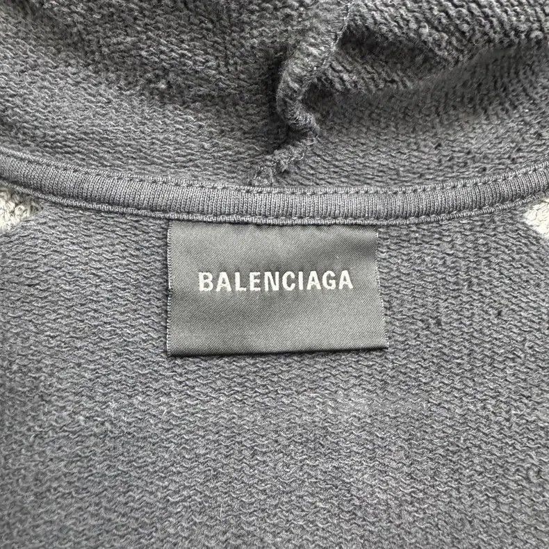 Balenciaga Balenciaga Tape Letter Hooded Sweatshirt Size US L / EU 52-54 / 3 - 2 Thumbnail