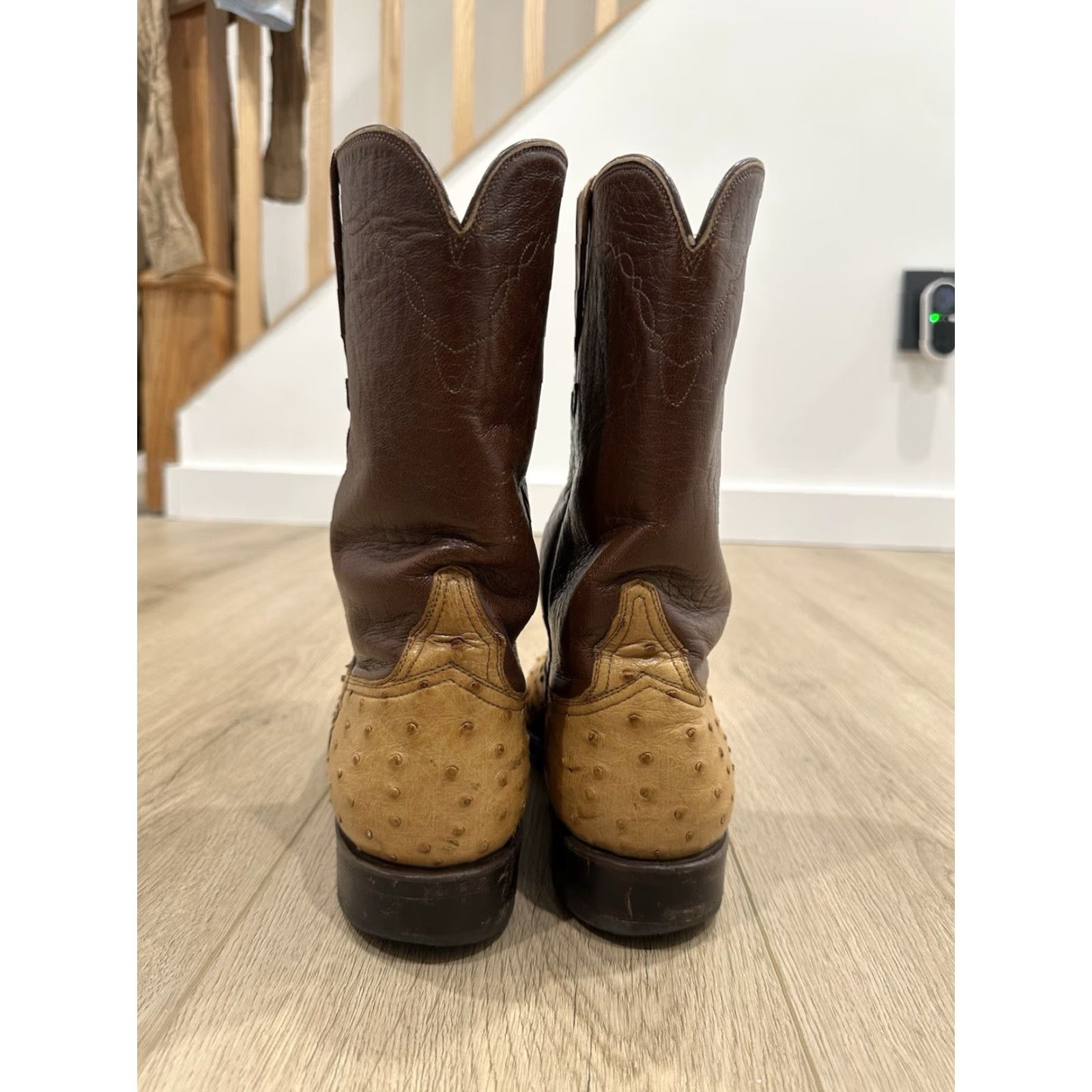 Roper Lucchese Boots Men 9B Full Quill Ostrich Roper L8128 Brown Leather Western Shoe Size 9 Mens Steps Pull On Size US 9 / EU 42 - 4 Thumbnail