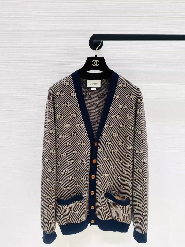 Gucci GucciFull logo knitted cardigan jacket 2503-Nextarrow Size S / US 4 / IT 40 - 1 Thumbnail