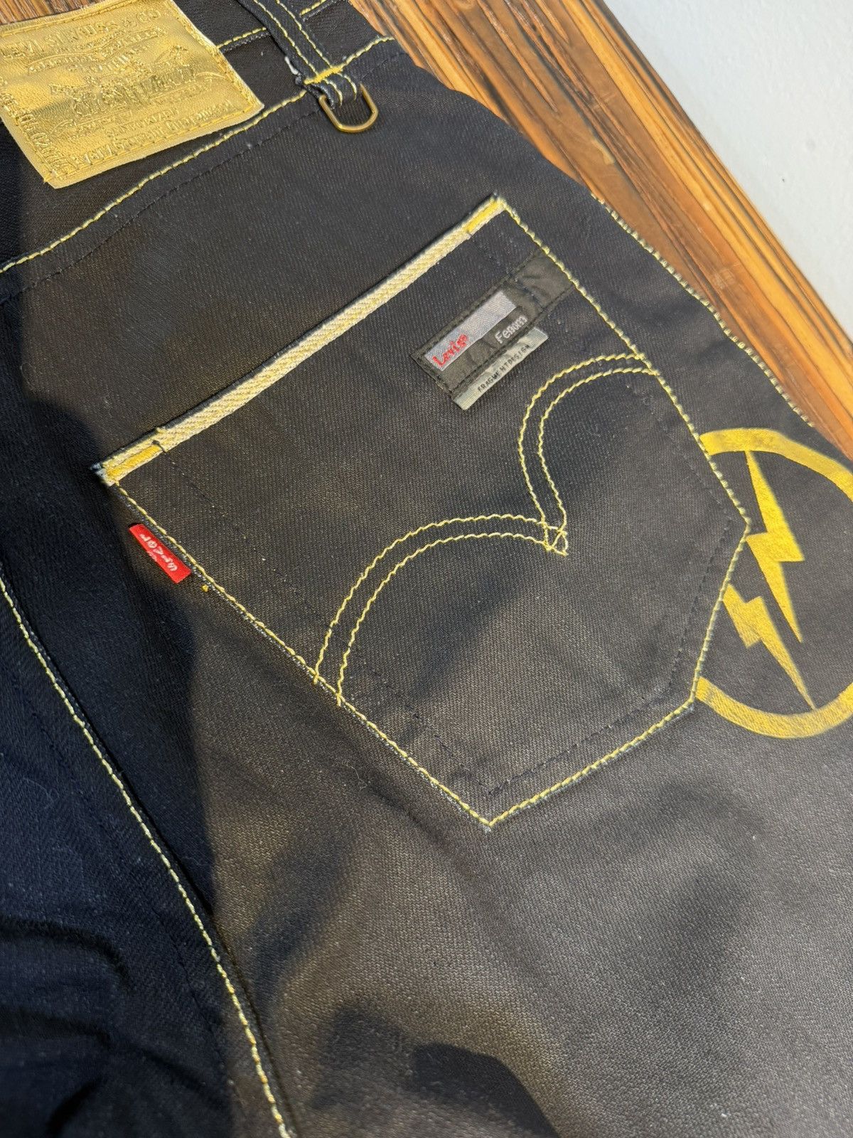 Fragment Design × Levi's VINTAGE LEVIS 505 x FENOM X FRAGMENT