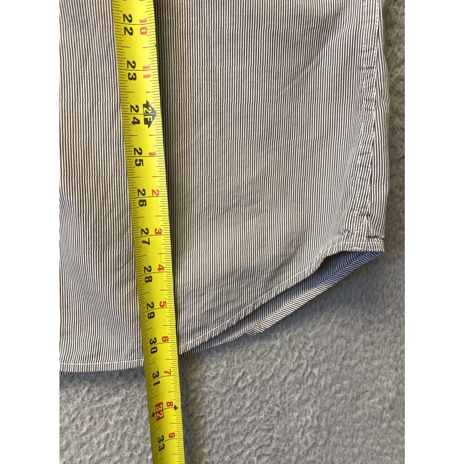Banana Republic Banana Republic Shirt Men Slim Gray Button-Up Striped Cotton L Adult Mens Size US L / EU 52-54 / 3 - 7 Thumbnail