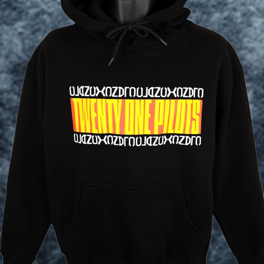 Vintage Twenty One Pilots Sweatshirt Hoodie Mens Size Medium Black The Clancy World Tour Hoodie Size US M / EU 48-50 / 2 - 1 Thumbnail