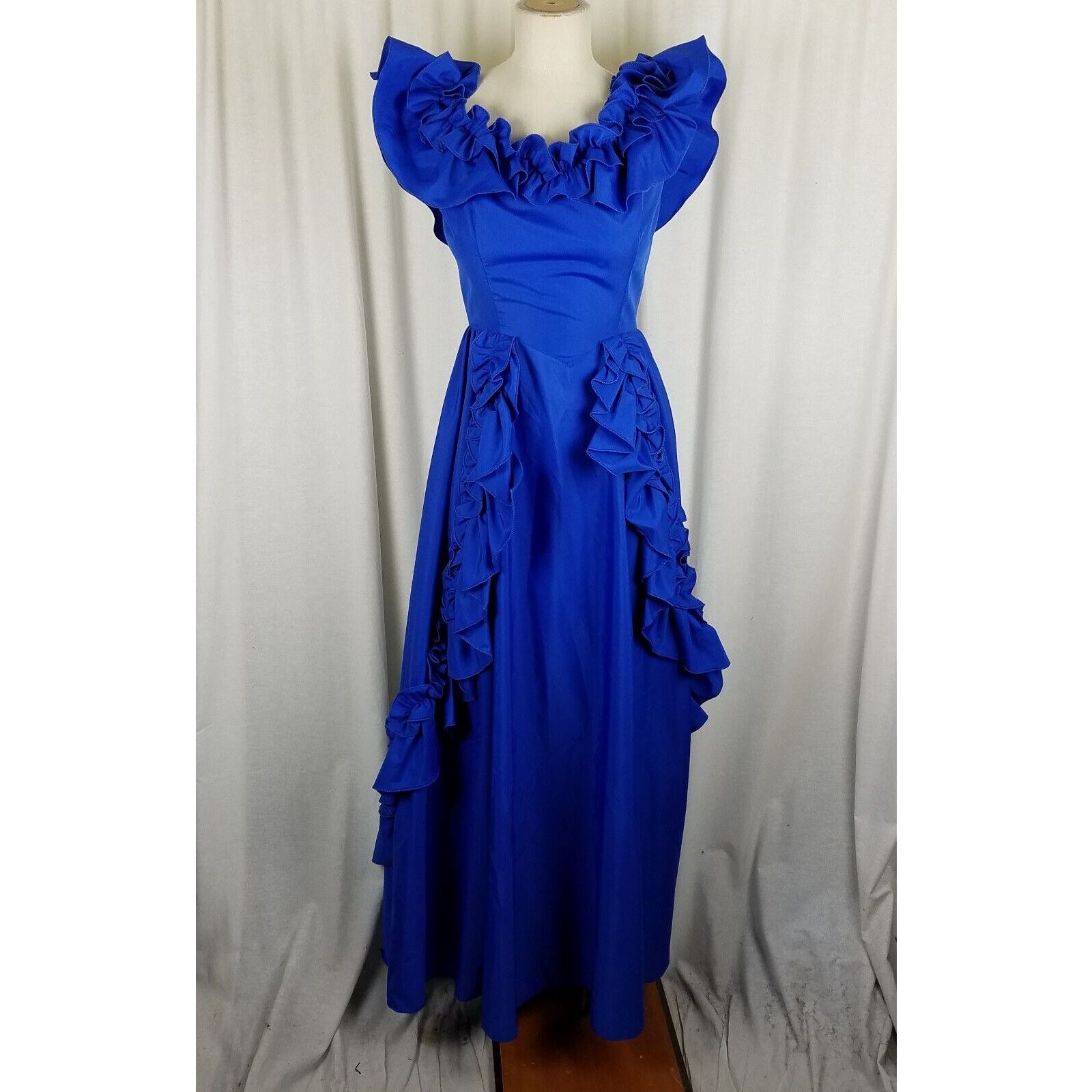 Vintage 70s 80s Royal Blue Ruffled Maxi Full Formal Prom Gown Dress Size L / US 10 / IT 46 - 1 Thumbnail
