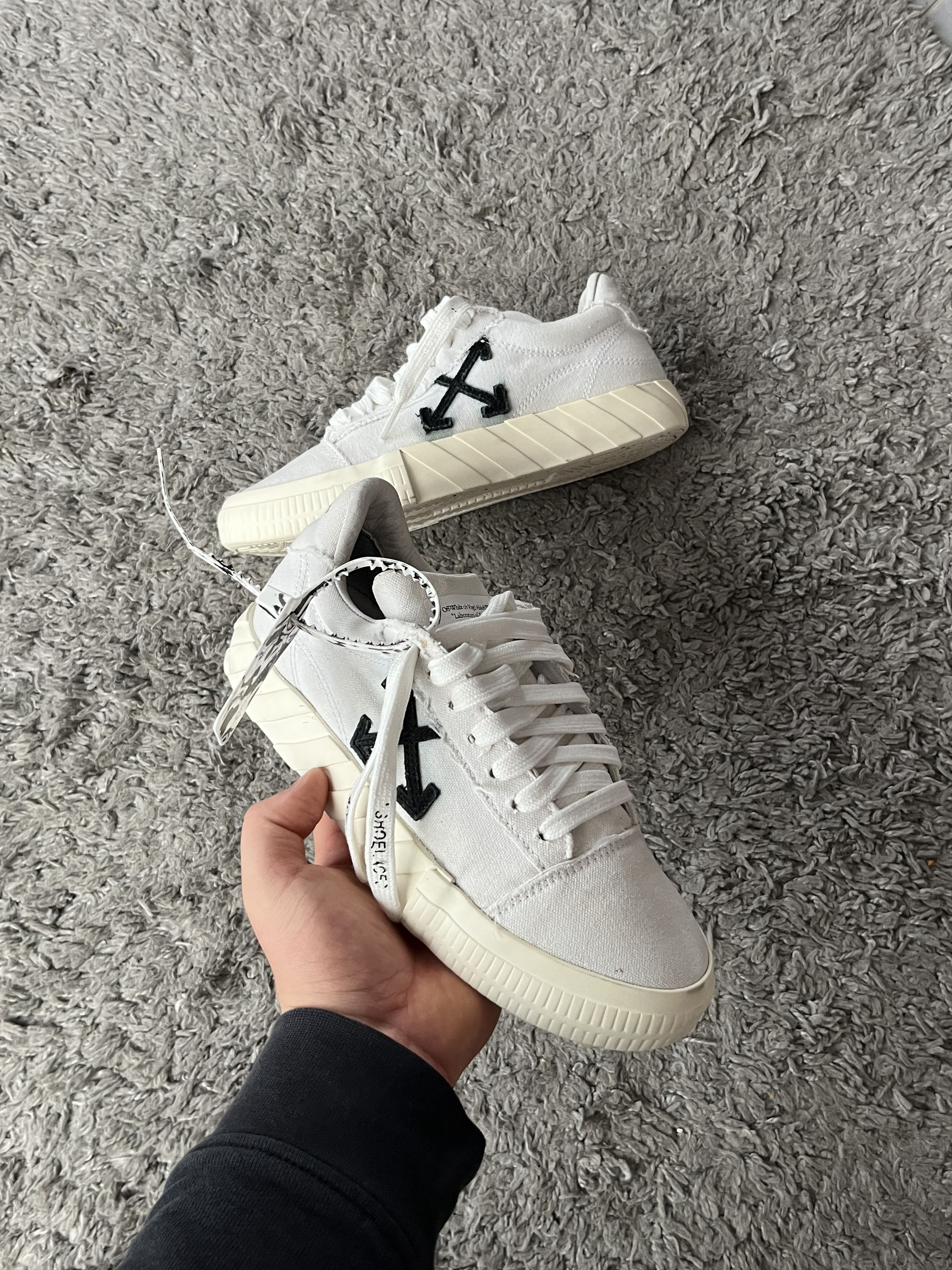 Off-White Vintage OFF-WHITE Liw Vulcanized Eco Canvas Sneakers Y2K Size US 7.5 / EU 40-41 - 1 Thumbnail