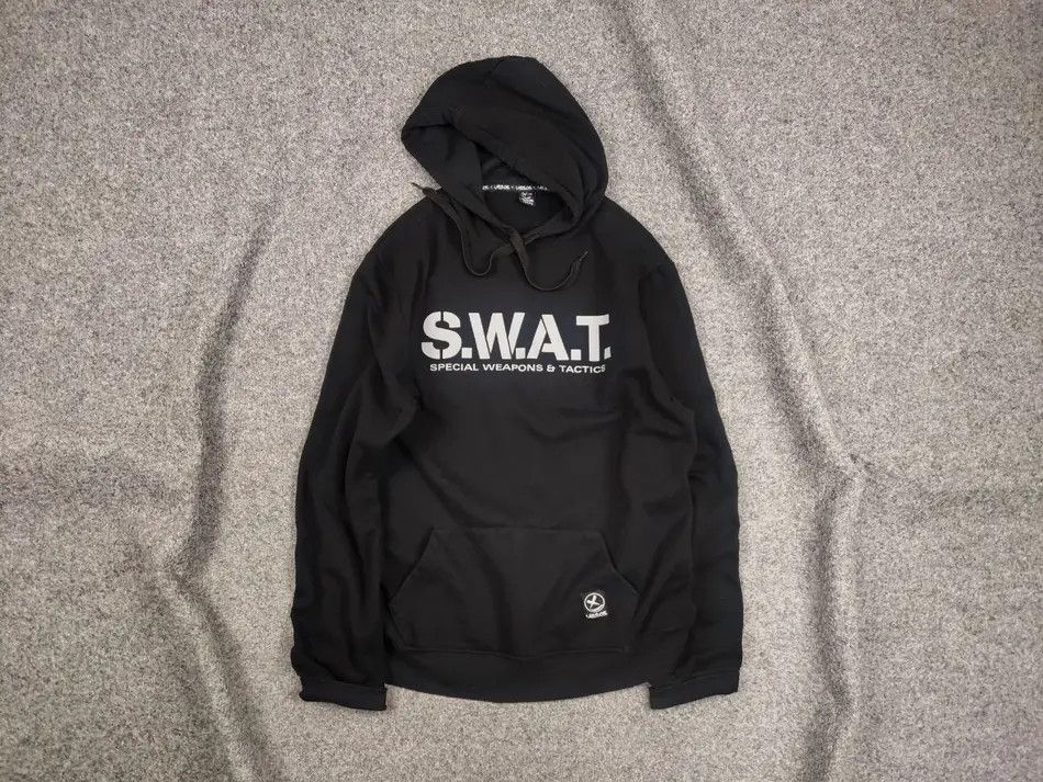 Japanese Brand Vintage S.W.A.T. Logo Black Classic Hoodie Y2K Style Size US L / EU 52-54 / 3 - 1 Thumbnail