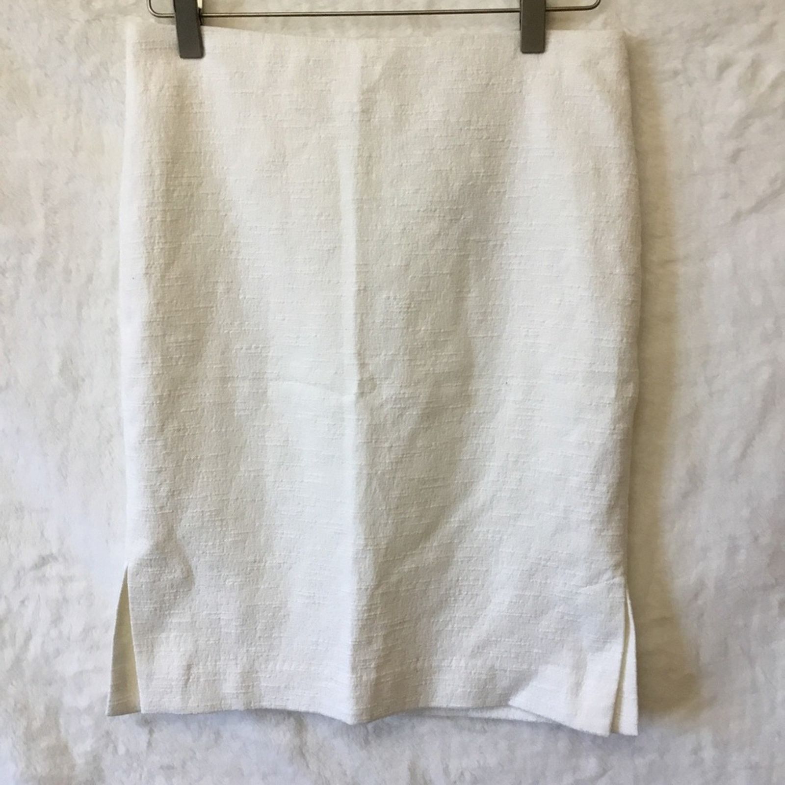 Loft Loft White Slit Pencil Skirt Size 27" / US 4 / IT 40 - 4 Thumbnail