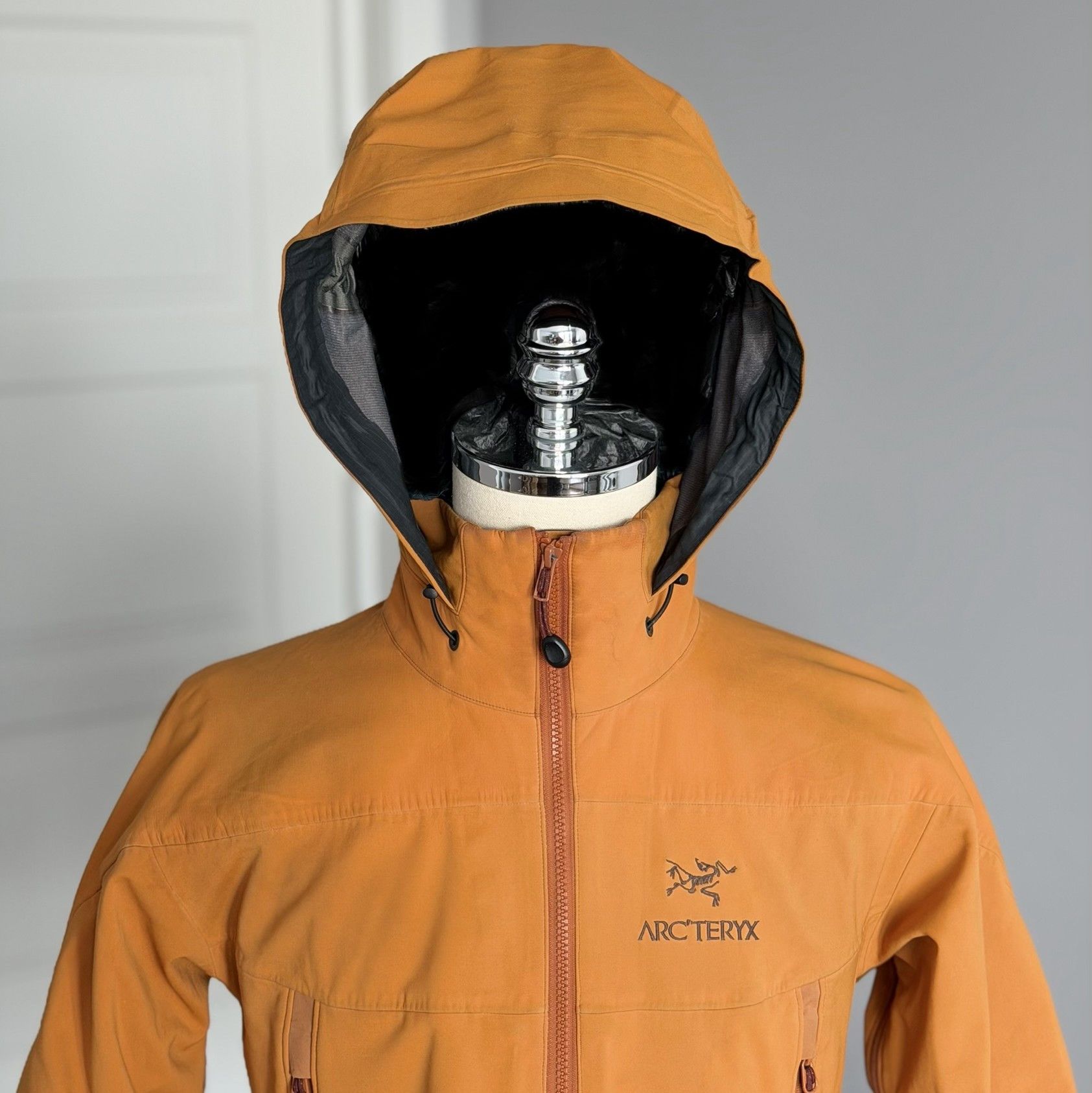 Arc'teryx ARC'TERYX Windstopper Yellow Hooded Jacket Outdoor Trekking Size US S / EU 44-46 / 1 - 2 Thumbnail