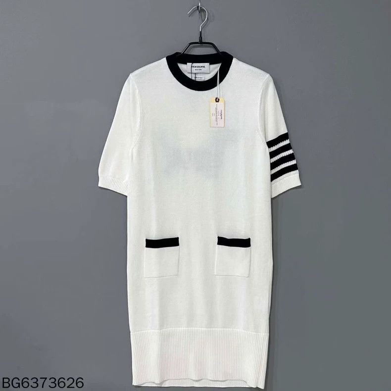 Thom Browne Thom Browne Dogs in dresses Size XS / US 0-2 / IT 36-38 - 1 Thumbnail